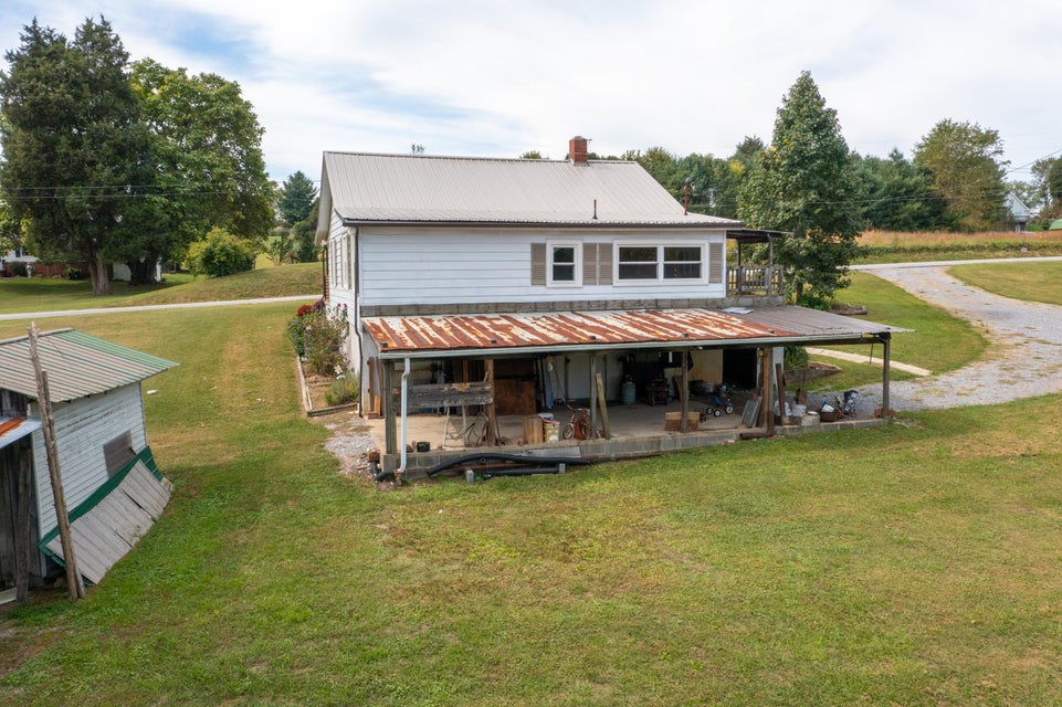 Photo #23: 825 Goshen Valley Road