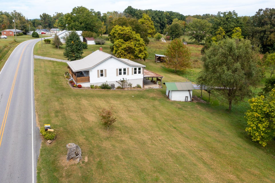 Photo #32: 825 Goshen Valley Road