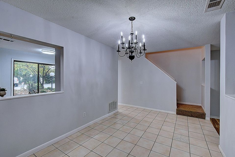 Photo #6: 115 Beechnut Street