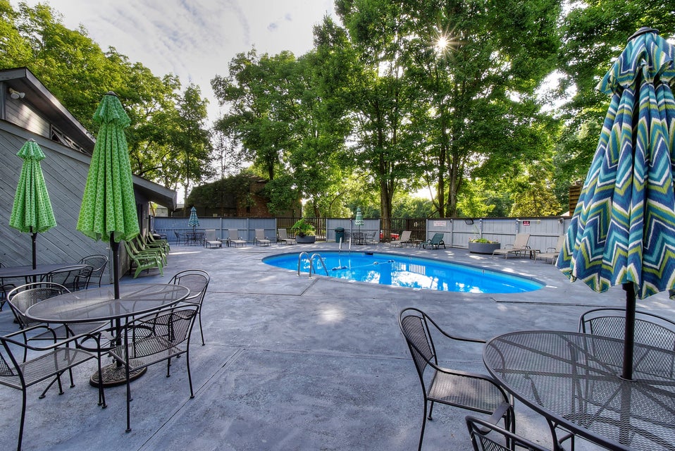 Photo #29: 115 Beechnut Street