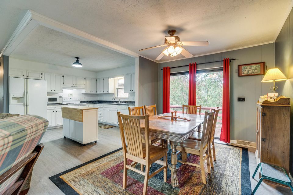 Photo #11: 132 Greyland Drive