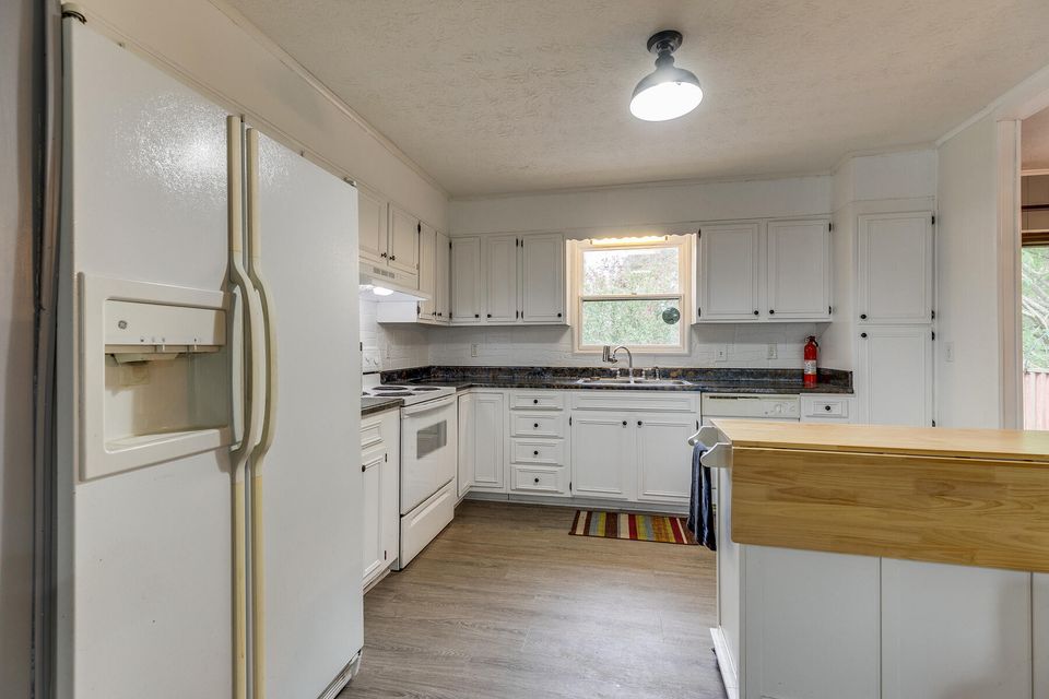 Photo #15: 132 Greyland Drive