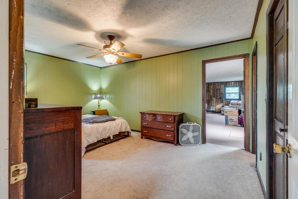 Photo #17: 132 Greyland Drive