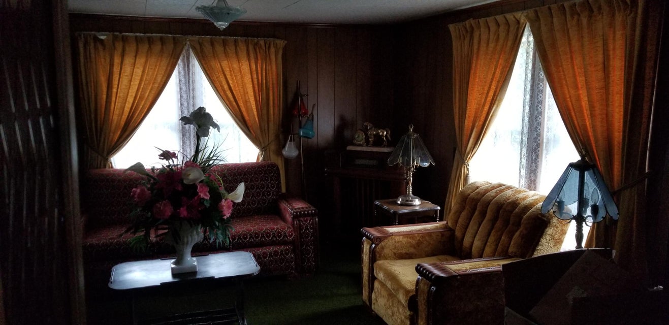 Photo #25: 1342 Farmer Street