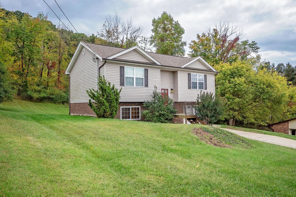 Photo #1: 1640 Ridgeway Drive