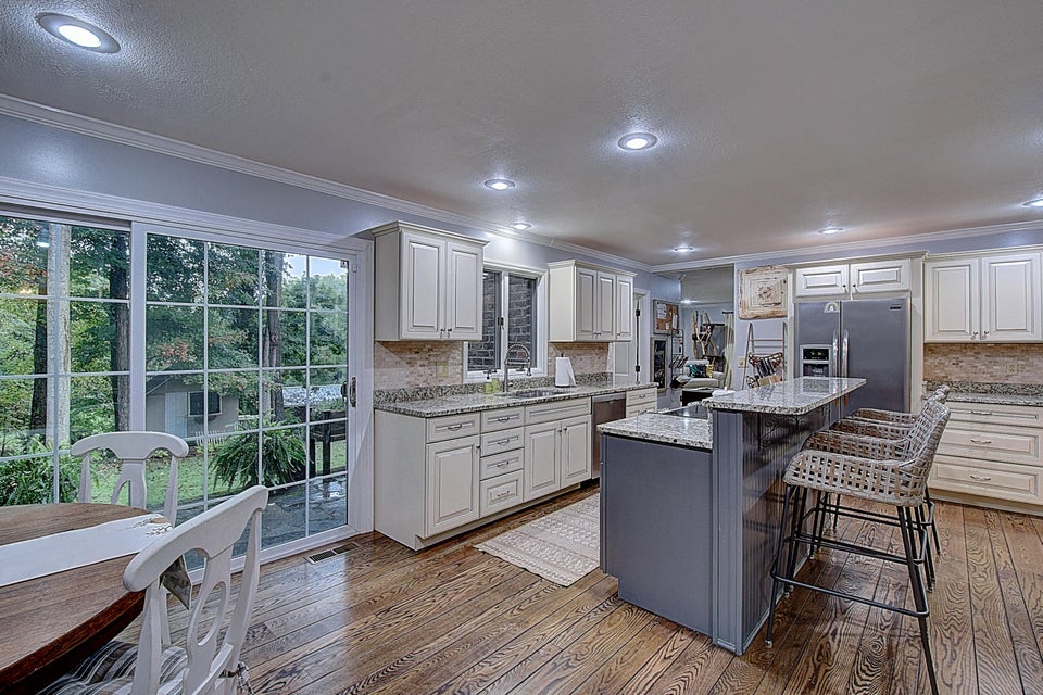 Photo #13: 1205 Woodland Avenue