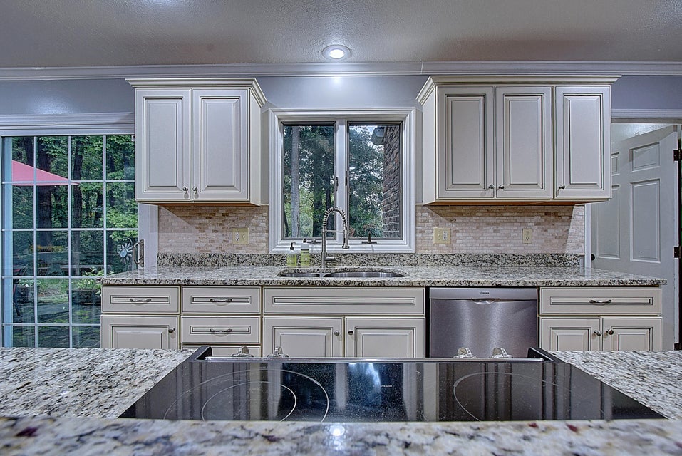 Photo #18: 1205 Woodland Avenue
