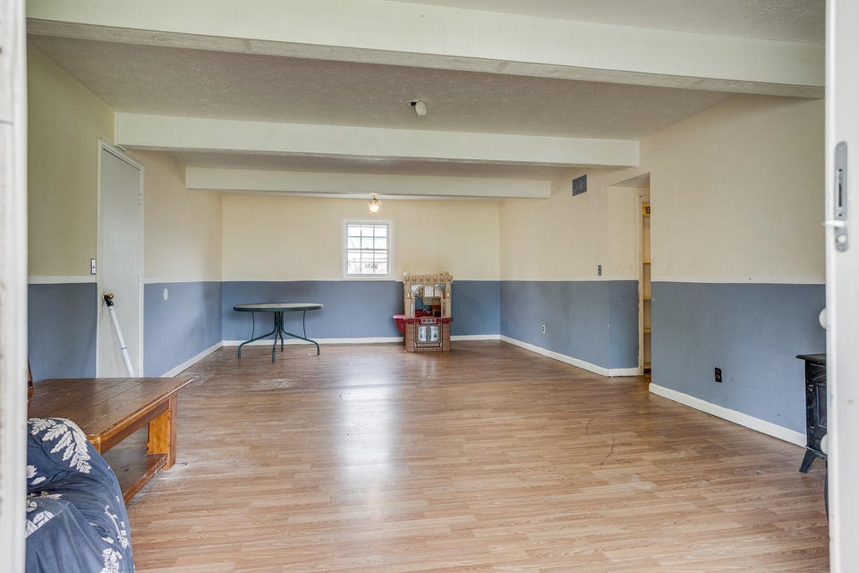 Photo #6: 1209 Lamont Street