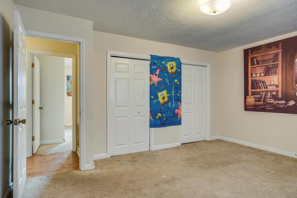 Photo #33: 1209 Lamont Street