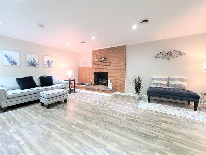 Photo #4: 204 New Canton Road
