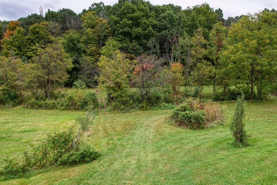 Photo #7: 189 Woodlyn Road