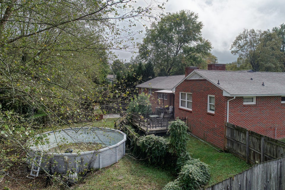 Photo #10: 408 Manderley Road