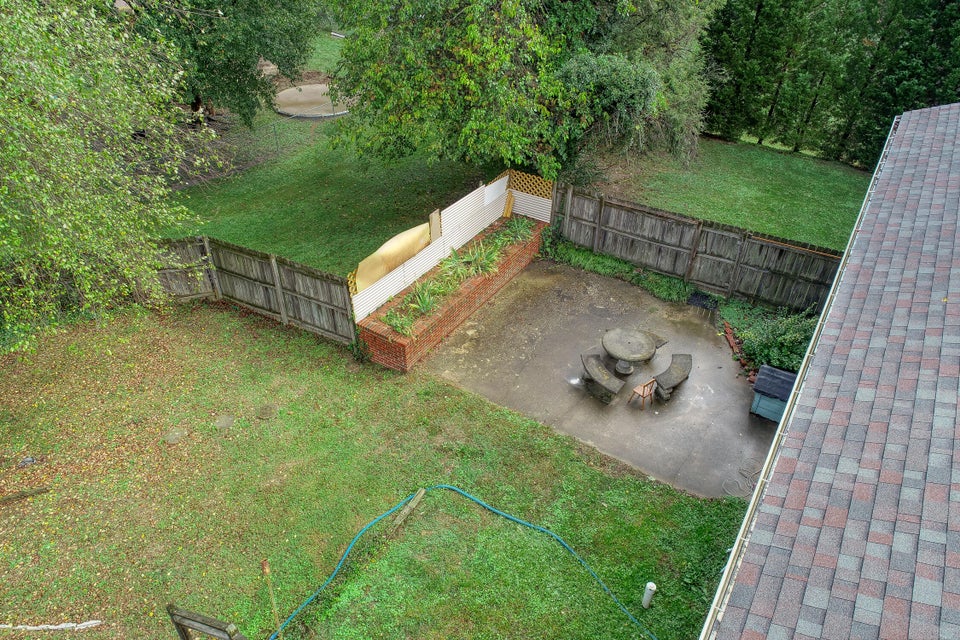 Photo #18: 408 Manderley Road