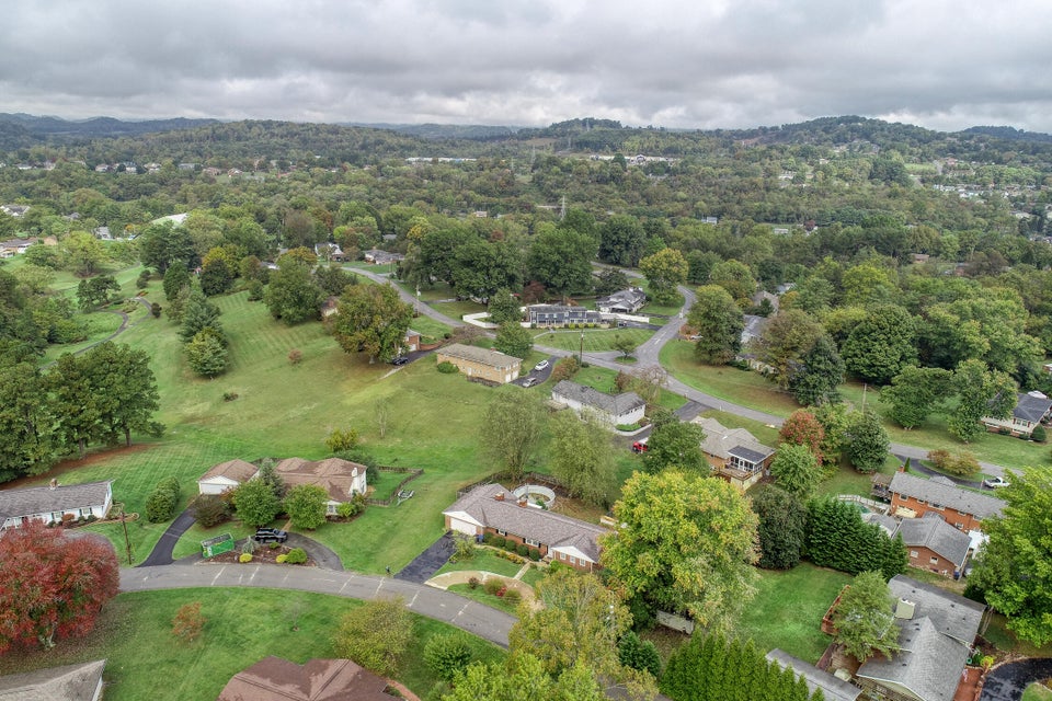 Photo #29: 408 Manderley Road