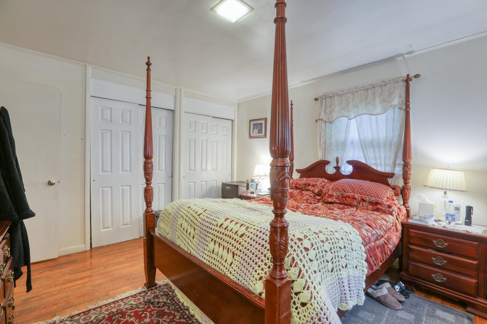 Photo #44: 408 Manderley Road