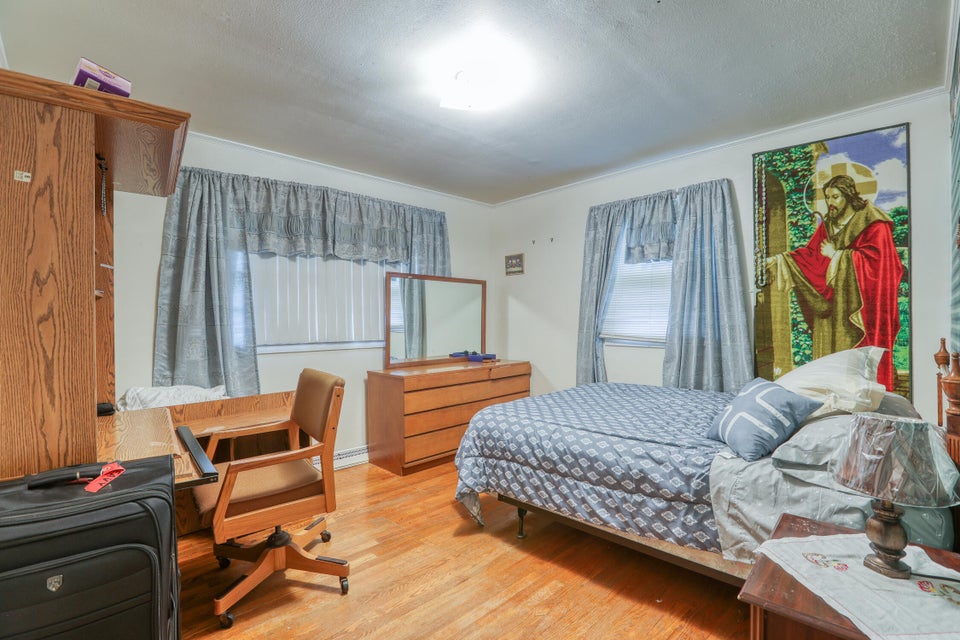 Photo #48: 408 Manderley Road