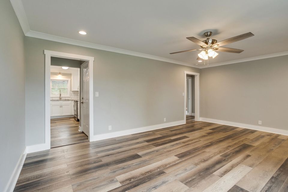 Photo #9: 1228 Catawba Street