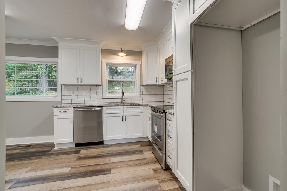 Photo #10: 1228 Catawba Street