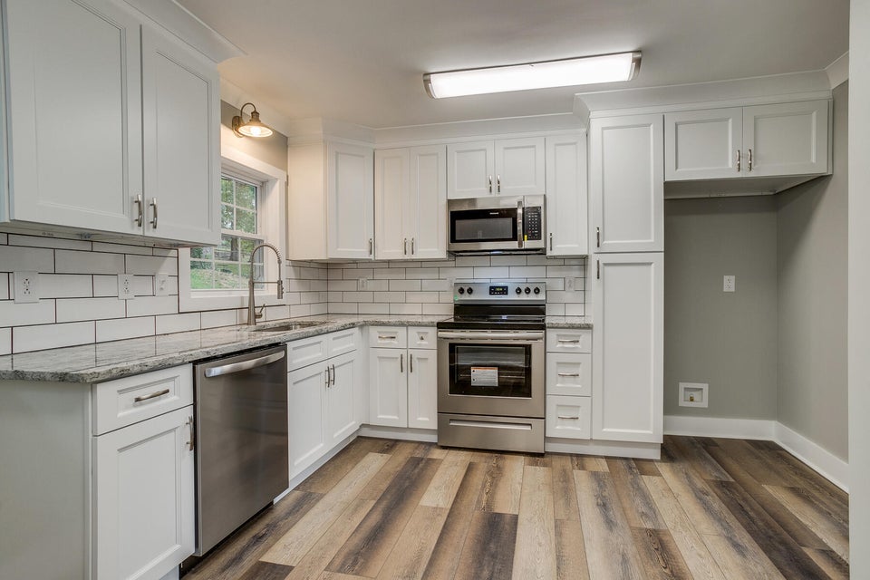 Photo #11: 1228 Catawba Street