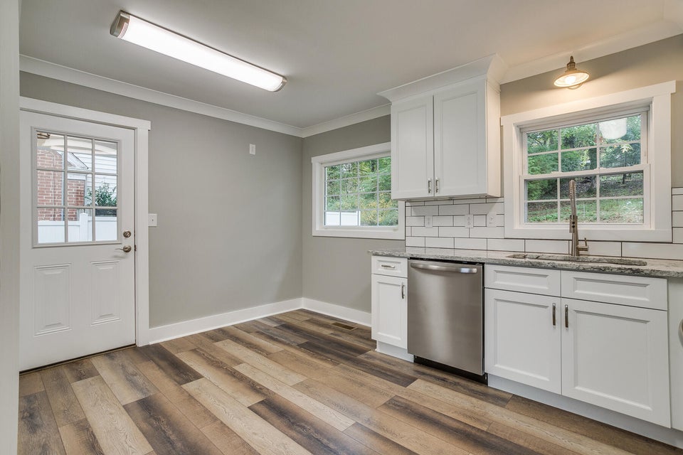 Photo #12: 1228 Catawba Street