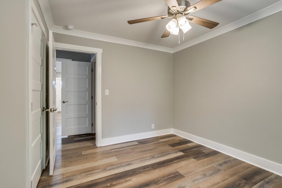 Photo #14: 1228 Catawba Street