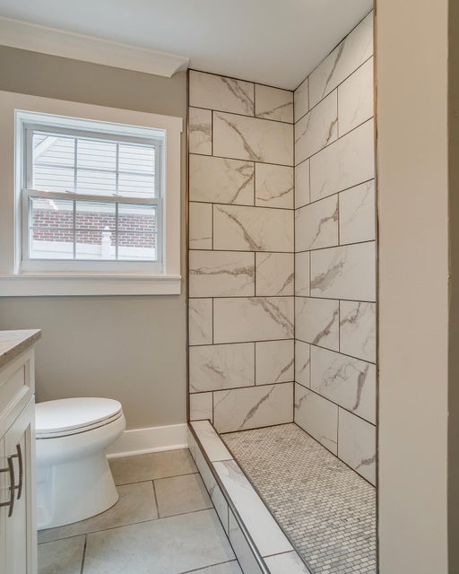 Photo #17: 1228 Catawba Street