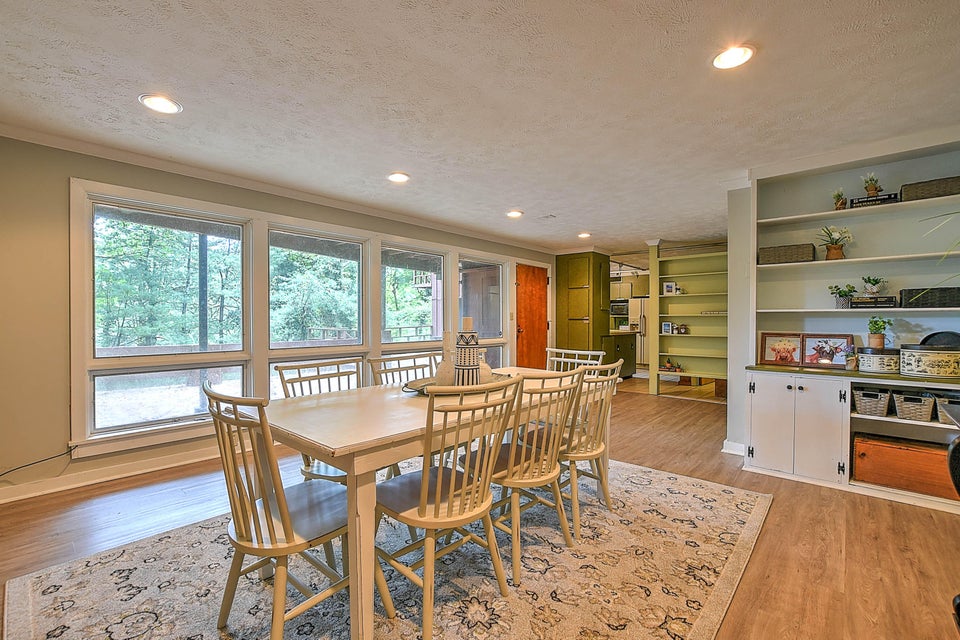Photo #9: 28 Cedar Lane