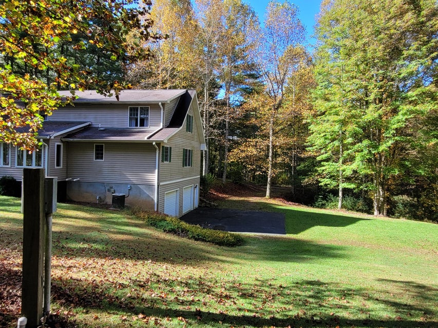 Photo #7: 335 Dear Hill Lane