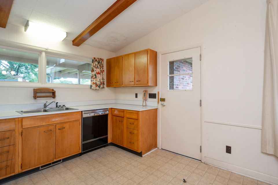 Photo #6: 2121 Heatherly Road