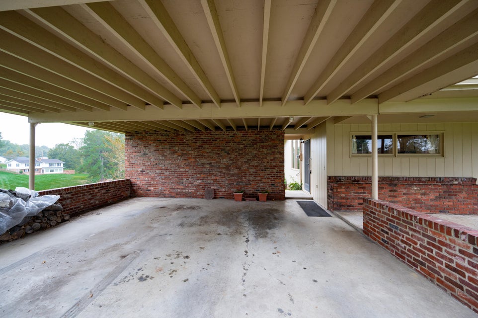 Photo #2: 2121 Heatherly Road