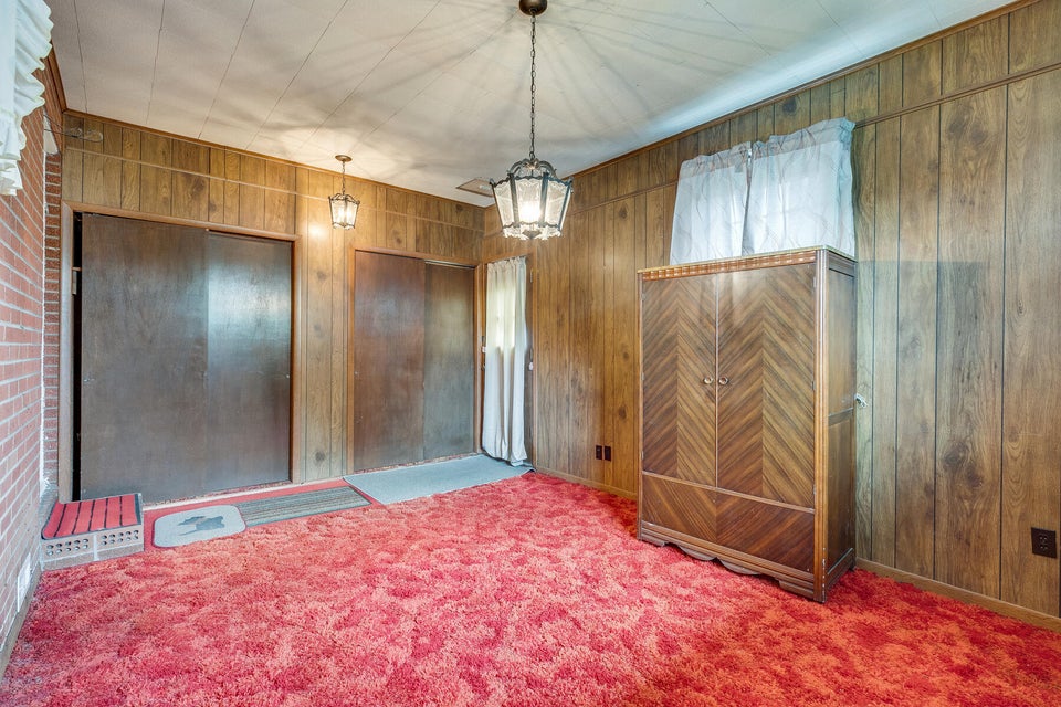 Photo #13: 806 Harding Avenue