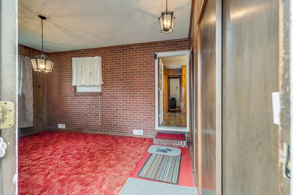 Photo #14: 806 Harding Avenue