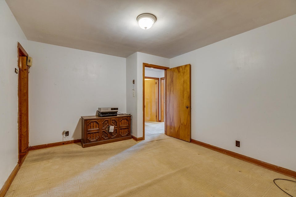 Photo #16: 806 Harding Avenue