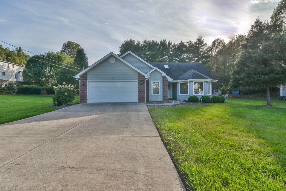Photo #1: 405 Woodberry Circle