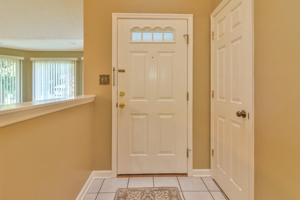 Photo #4: 405 Woodberry Circle