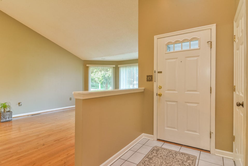 Photo #6: 405 Woodberry Circle