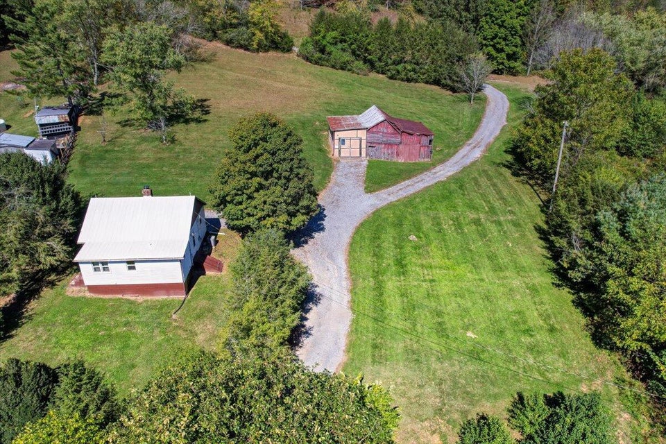 Photo #32: 3396 Brethren Church Road