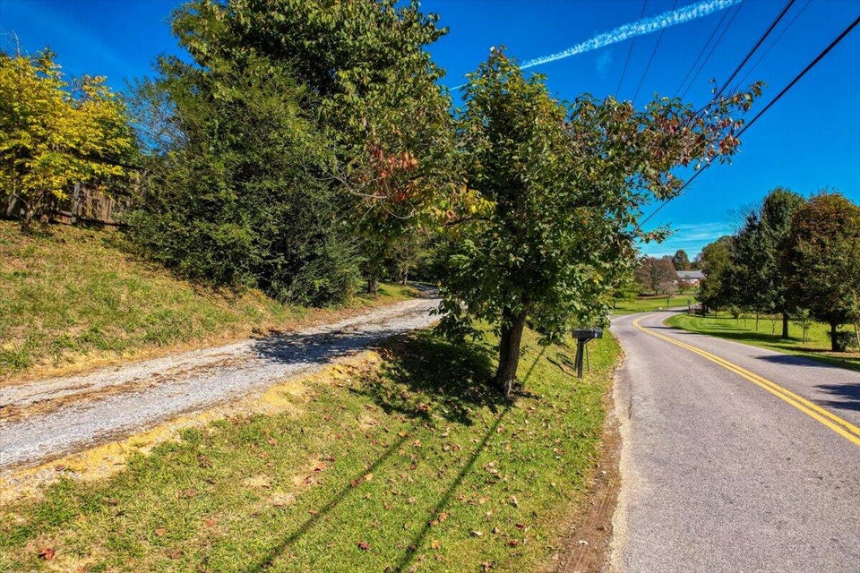 Photo #35: 3396 Brethren Church Road