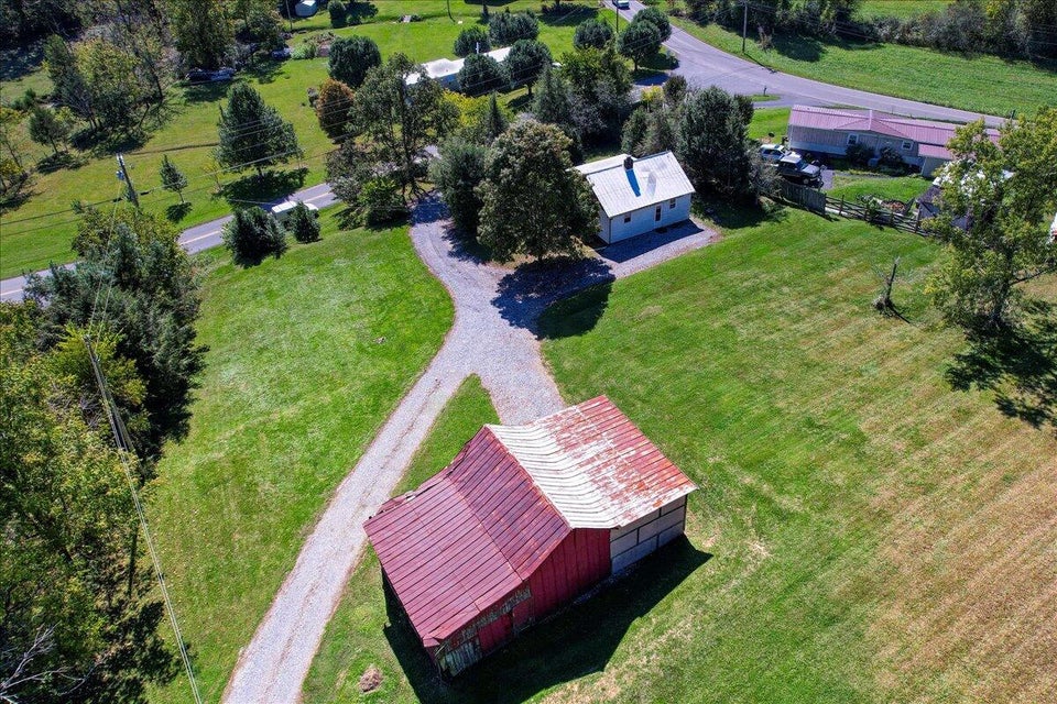 Photo #40: 3396 Brethren Church Road
