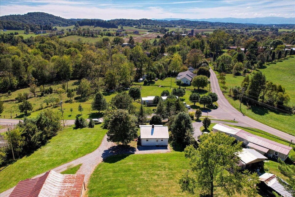 Photo #41: 3396 Brethren Church Road