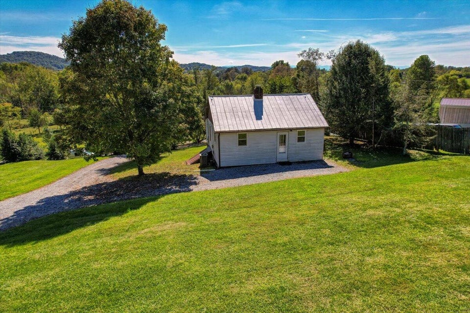 Photo #43: 3396 Brethren Church Road