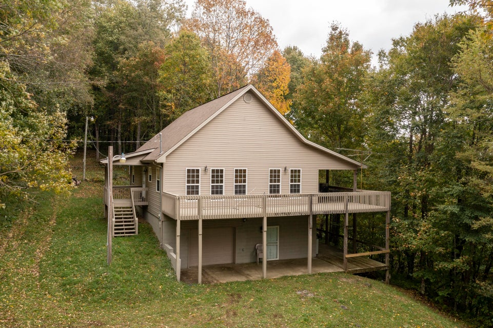 Photo #2: 108 Sylvan Way