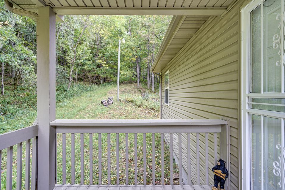 Photo #32: 108 Sylvan Way
