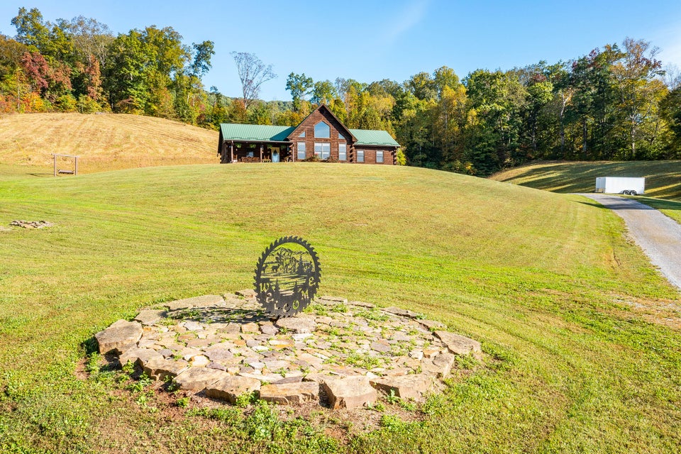 Photo #34: 422 Hillside Lane