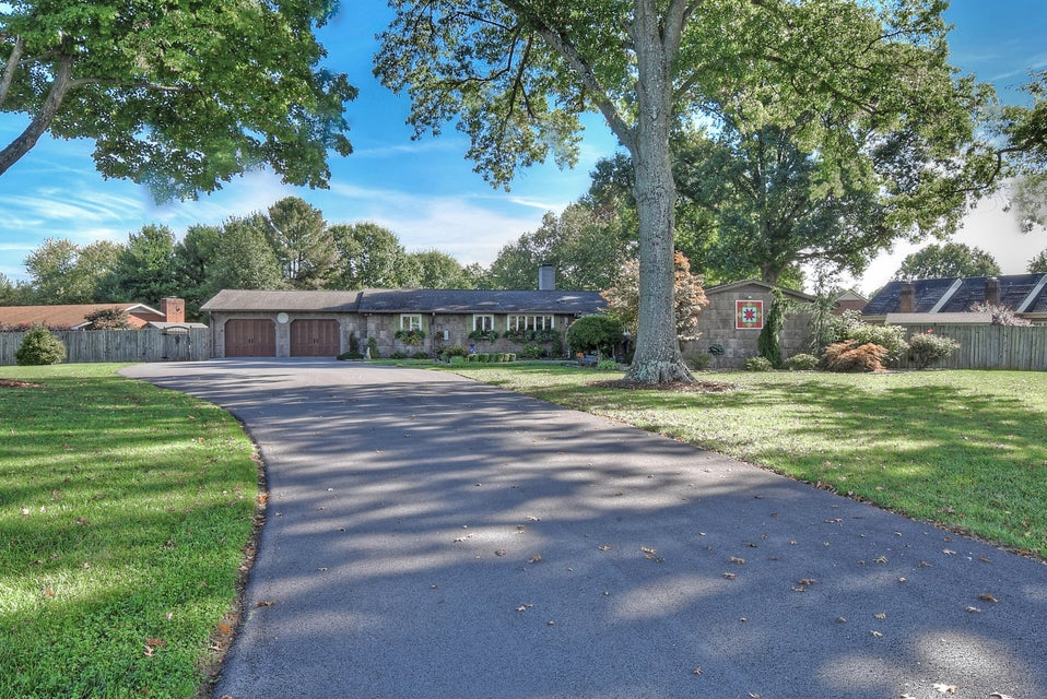 Photo #3: 1596 Idlewild Drive