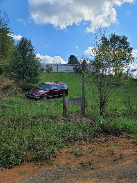 Photo #5: 144 Browning Road