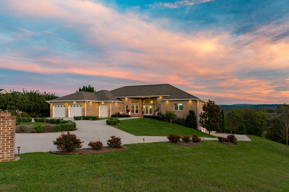 Photo #6: 231 Roanoke Drive