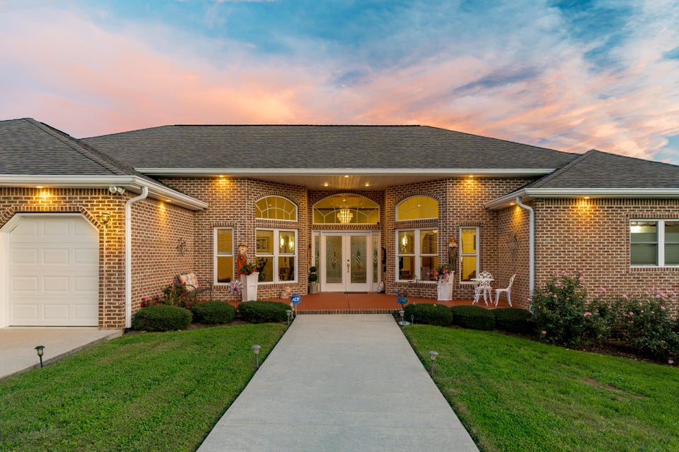 Photo #7: 231 Roanoke Drive