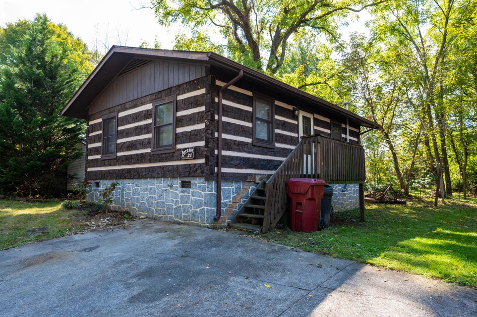 Photo #2: 2822 Walnut Street
