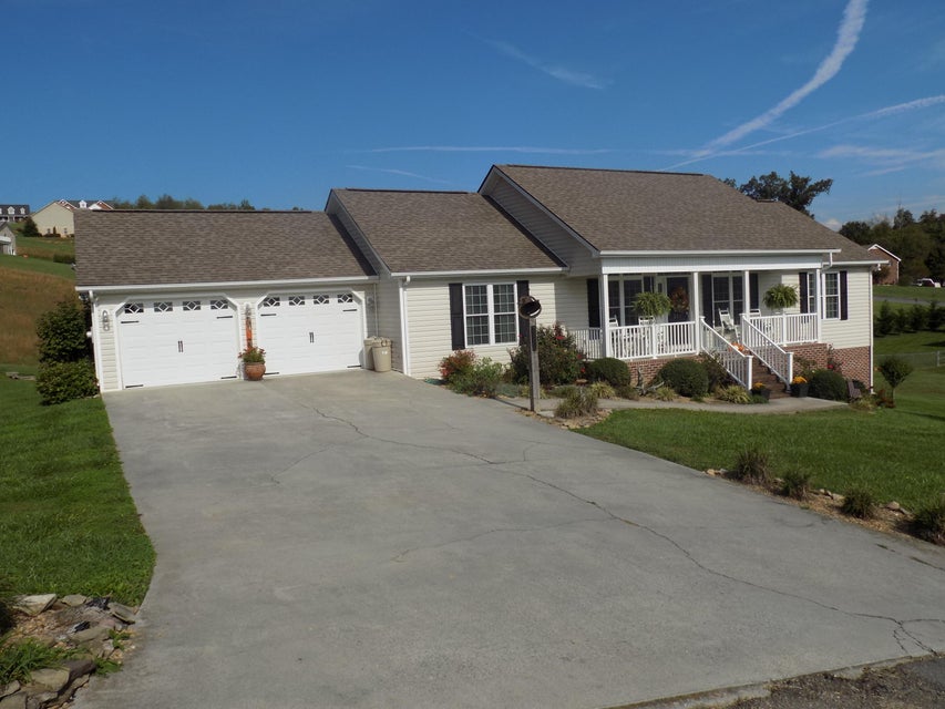 Photo #3: 210 Roanoke Drive